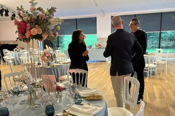 Charlotte Beuvelet coulisses d'un mariage sur mesure Yvelines